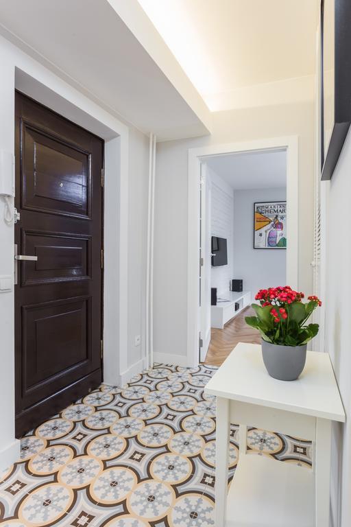 Апартаменты Baker Street Варшава Номер фото